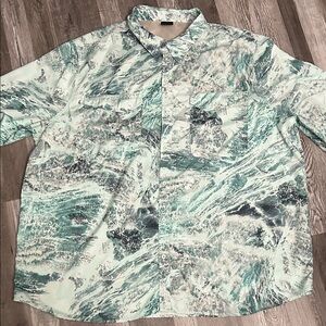 Realtree Aspen abstract Shirt with Green and gray abstract print
